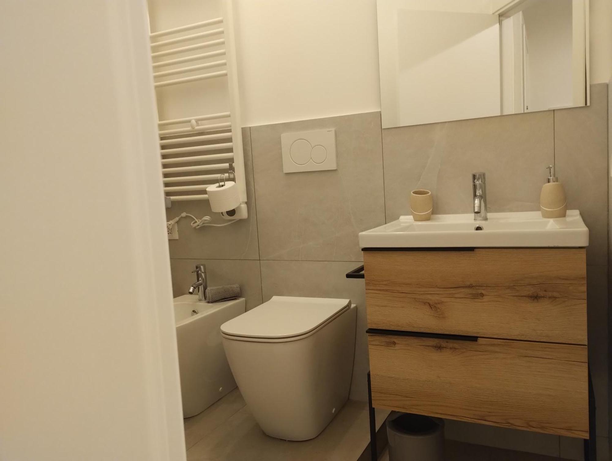Apartament Casa Linda Sul Naviglio Mediolan Zewnętrze zdjęcie